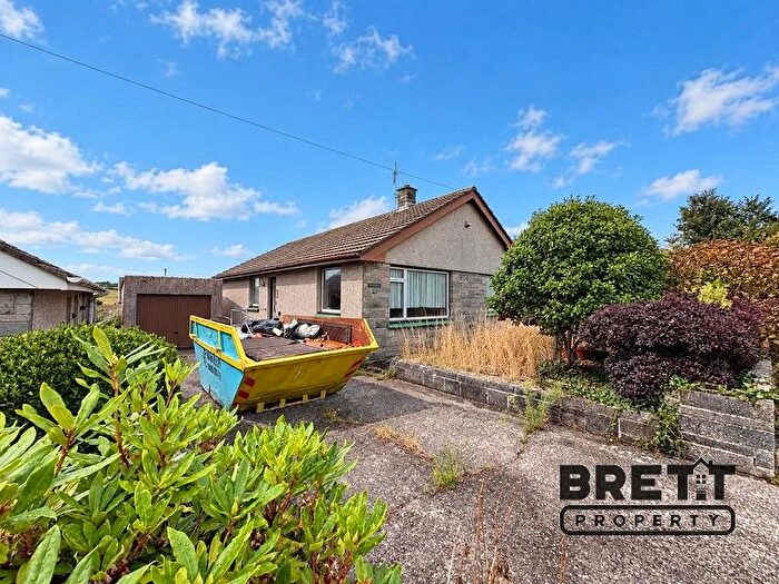 3 Bedroom Detached Bungalow For Sale In Court Rise, Hakin, Milford Haven, Pembrokeshire., SA73