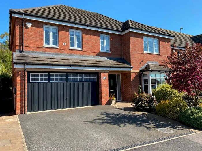 5 Bedroom Detached House To Rent In Harvest Close, Garforth, Leeds LS25