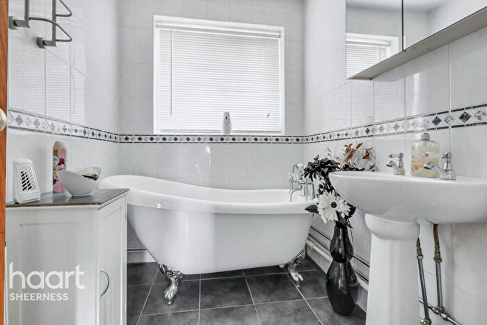 3 Bedroom Detached Bungalow For Sale In Plough Road, Minster, ME12