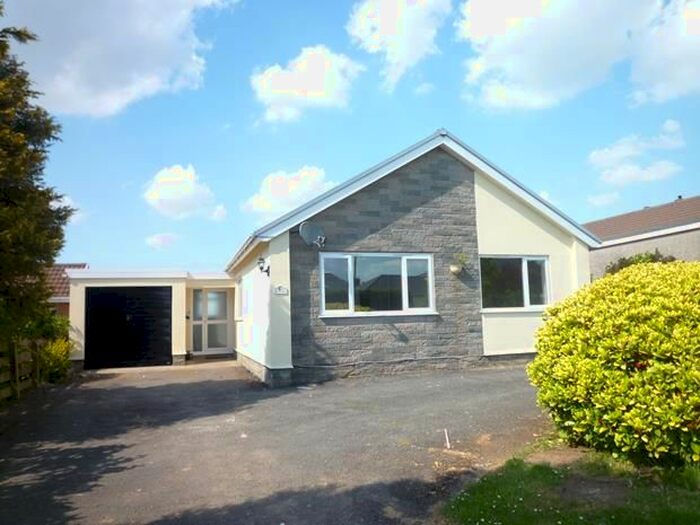 3 Bedroom Bungalow To Rent In Pyworthy, Holsworthy, EX22