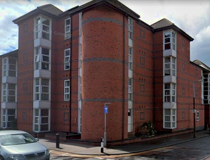 1 Bedroom Flat To Rent In Corbett Street, Smethwick, B66