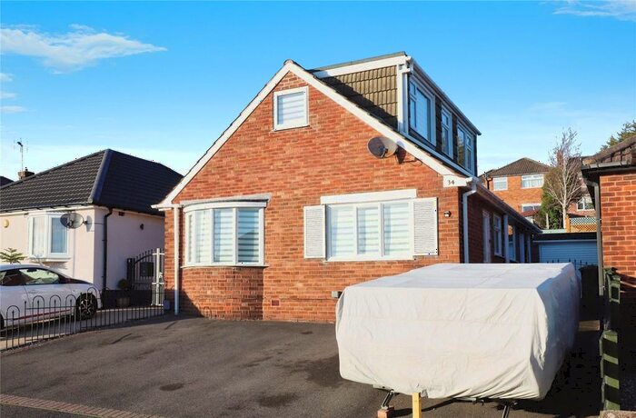 4 Bedroom Bungalow For Sale In Paddock Way, Dronfield, Derbyshire, S18