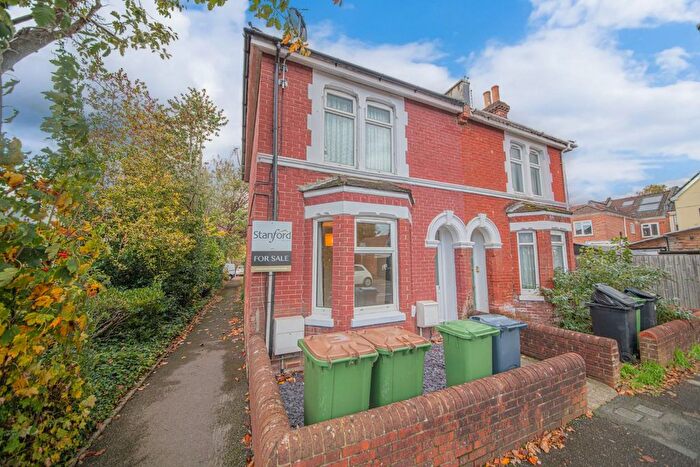 1 Bedroom Maisonette For Sale In Derby Road, Eastleigh, SO50