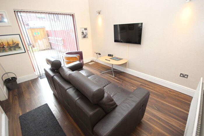 3 Bedroom Terraced House To Rent In Thornycroft Road, Liverpool, L15