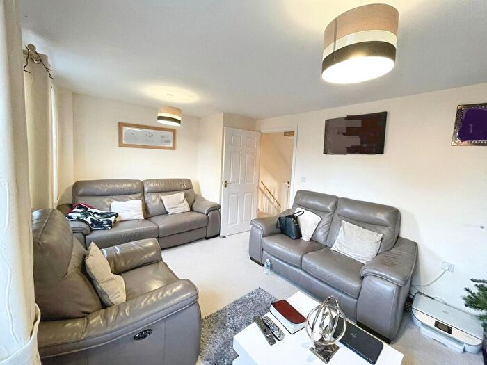 3 Bedroom End Of Terrace House For Sale In Magnolia Way, Costessey, Norwich, NR8