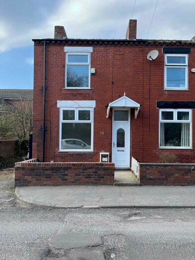 2 Bedroom End Of Terrace House To Rent In Park Street, Swinton, M27