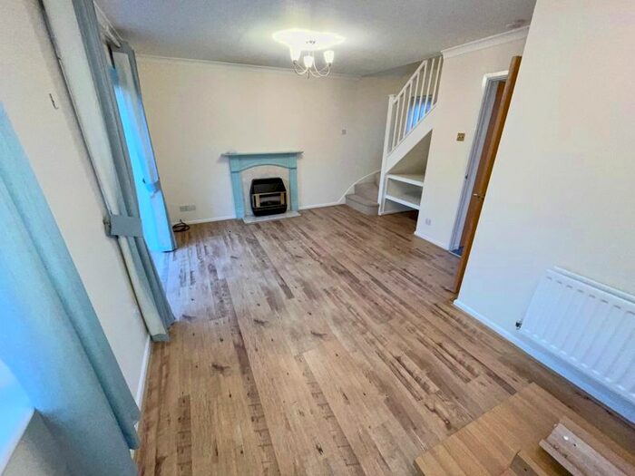 2 Bedroom End Of Terrace House To Rent In Sgubor Goch, Llanharry, CF72