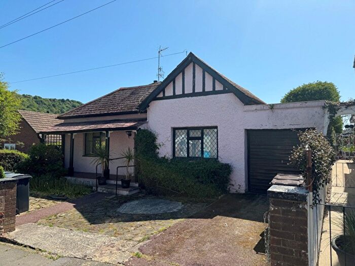 2 Bedroom Detached Bungalow For Sale In Common Lane, River, Dover, Kent, CT17