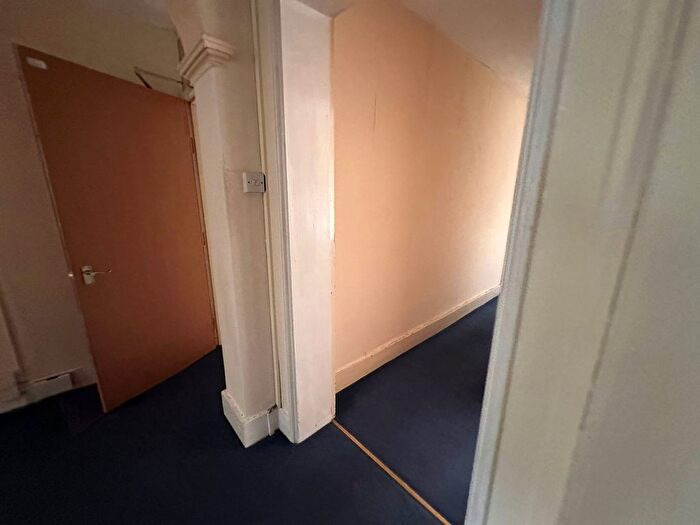 4 Bedroom Flat To Rent In Pembroke Road, Bristol, BS8