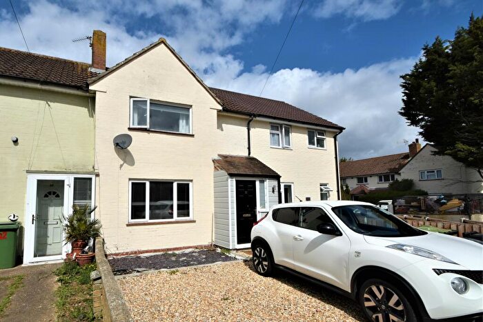 2 Bedroom Terraced House To Rent In Holybourne Road, Havant, Hampshire, PO9