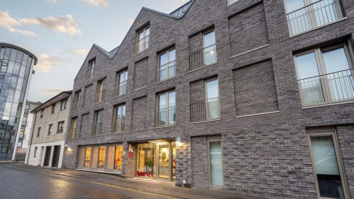 Studio To Rent In Lower Gilmore Place, Edinburgh, EH3