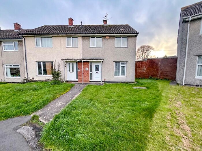 2 Bedroom End Of Terrace House For Sale In Severn Way, Patchway, Bristol, BS34