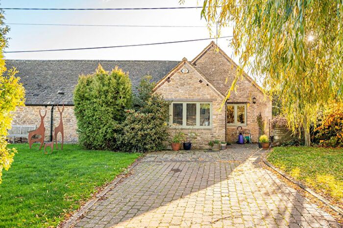 3 Bedroom Barn Conversion For Sale In Leigh Delamere, Chippenham, SN14