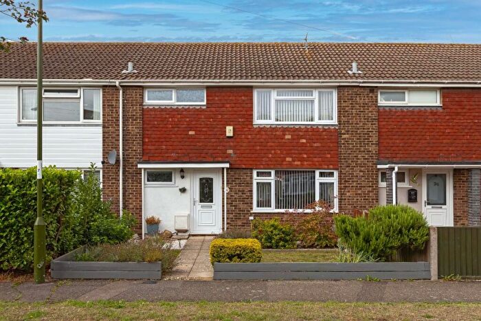 3 Bedroom Terraced House For Sale In Woodard Road, Lancing, BN15