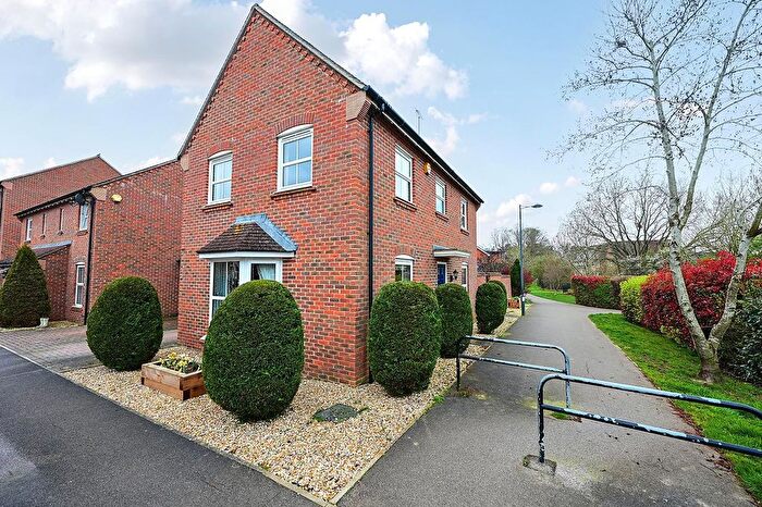 3 Bedroom Detached House For Sale In Avington Way, Sherfield Park, RG27