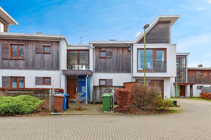 1 Bedroom Flat For Sale In Hartington Place, Letchworth Garden City, SG6