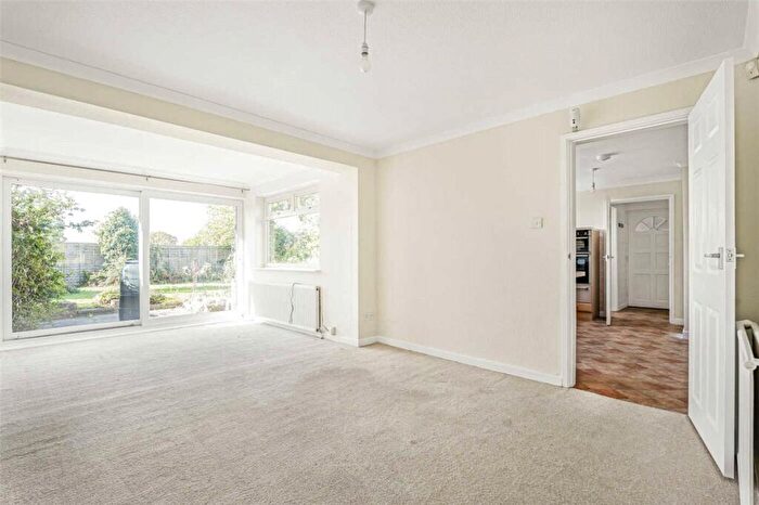 4 Bedroom Detached House To Rent In Hodgetts Lane, Burton Green, Kenilworth, Warwickshire, CV8