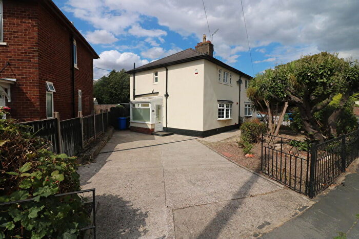 3 Bedroom Semi-Detached House To Rent In Baynard Avenue, Cottingham, HU16