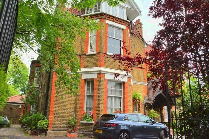 1 Bedroom Flat To Rent In Westcombe Park Road, Blackheath, London, SE3
