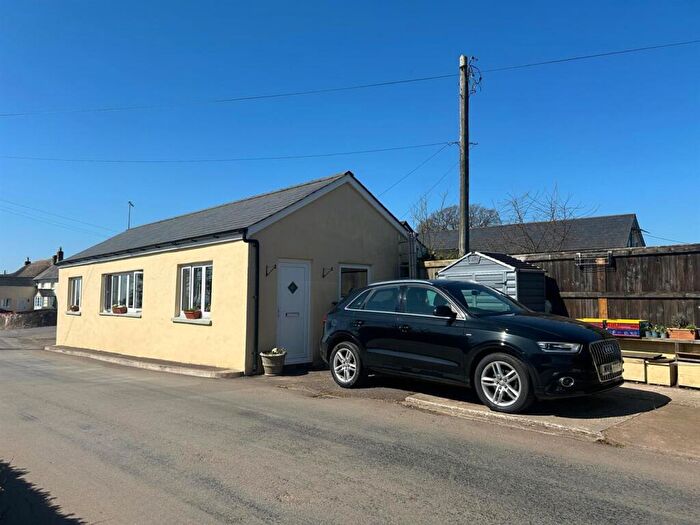 1 Bedroom Detached Bungalow For Sale In Pennymoor, Tiverton, EX16