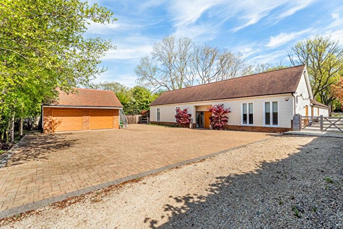 4 Bedroom Detached House For Sale In Northchurch Common, Berkhamsted, HP4