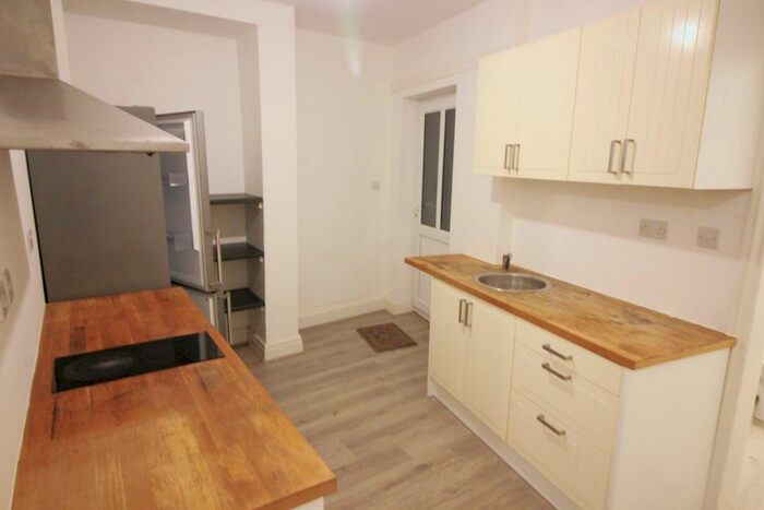 1 Bedroom Flat To Rent In Bridge Road, Liverpool, L23