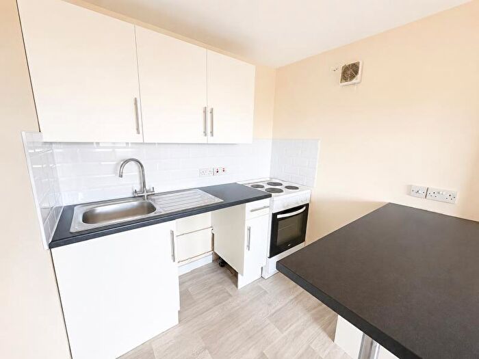 1 Bedroom Flat To Rent In St Catherine Street, Gloucester, GL1
