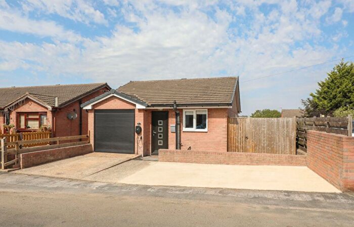 4 Bedroom Detached House For Sale In Heywood Street, Brimington, S43
