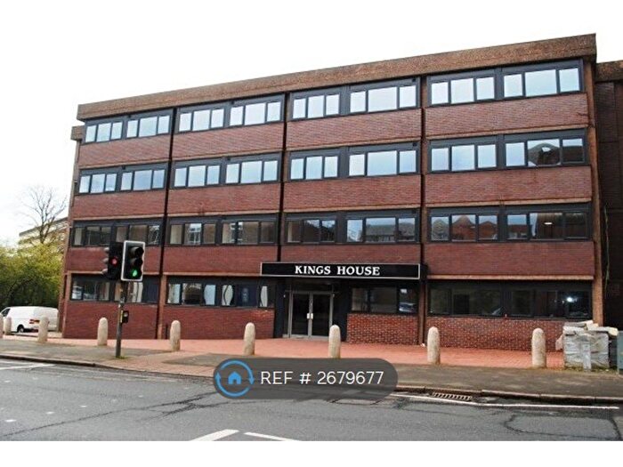 2 Bedroom Flat To Rent In Kings House, Dudley, DY2