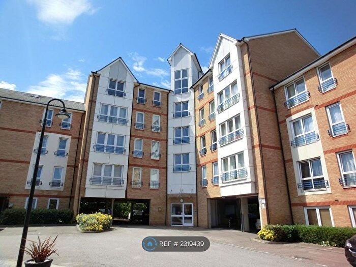 2 Bedroom Flat To Rent In Stuart Rd, Gravesend, DA11