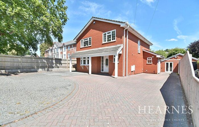 4 Bedroom Detached House For Sale In Church Road, Ferndown, BH22