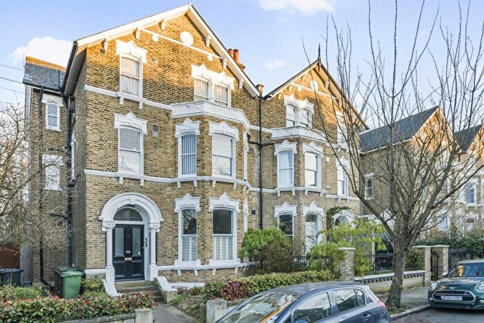2 Bedroom Flat For Sale In Tressillian Road, Brockley, SE4
