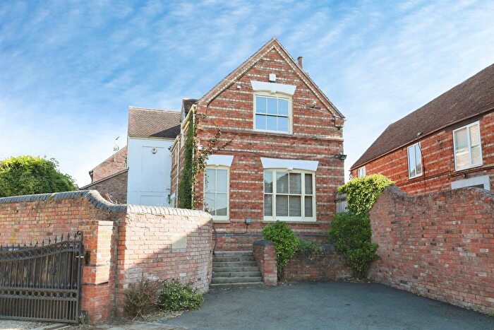 2 Bedroom Semi-Detached House For Sale In Mill Street, Shipston-On-Stour, CV36