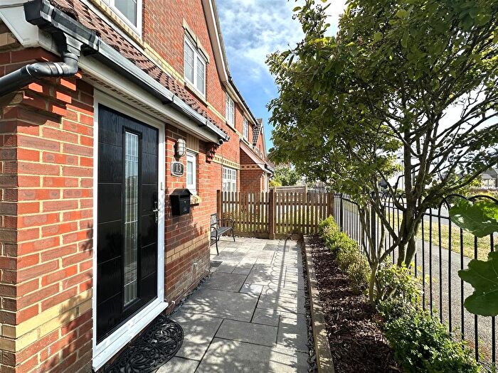 3 Bedroom Property To Rent In Solomons Close, Eastbourne, BN23