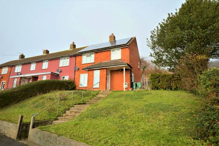 3 Bedroom End Of Terrace House To Rent In Plimsoll Avenue, Folkestone, CT19