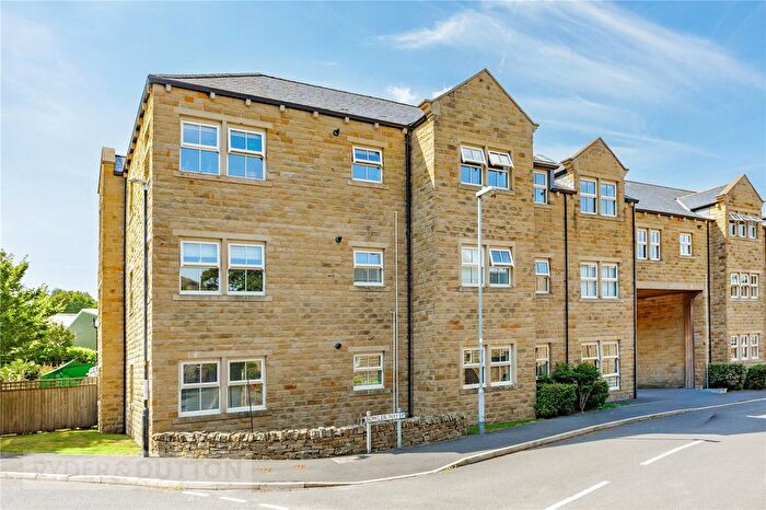 2 Bedroom Flat For Sale In Bowler Way, Greenfield, Saddleworth, OL3