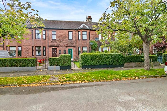 3 Bedroom Terraced House For Sale In Overtoun Avenue Dumbarton, G82