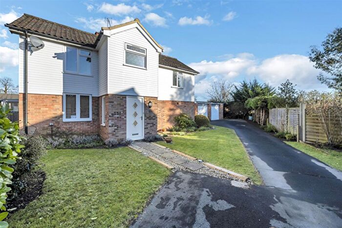 5 Bedroom Detached House For Sale In Caulfield Close, Bury St. Edmunds, IP33