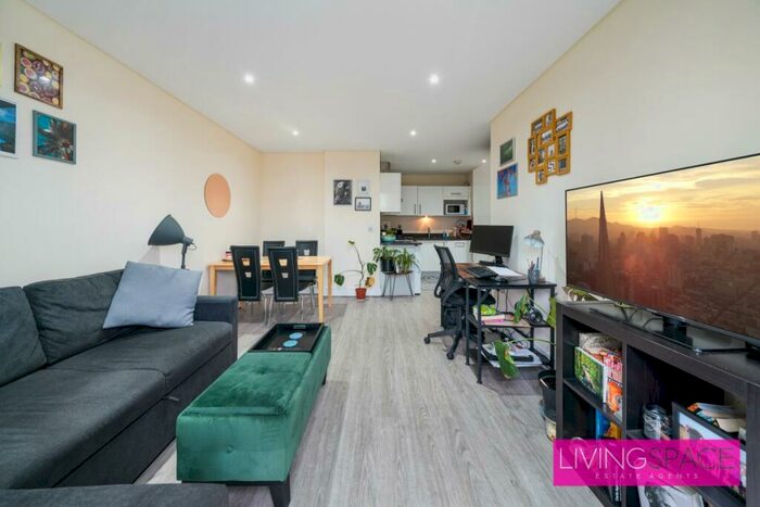 1 Bedroom Flat To Rent In Downham Road, Islington, N1