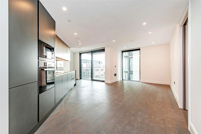 1 Bedroom Flat To Rent In The Dumont, Albert Embankment, Vauxhall, London, SE1