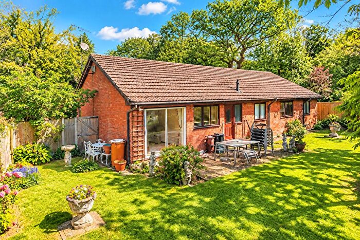 3 Bedroom Bungalow For Sale In Rawson Road, Blacon, Chester, Cheshire, CH1