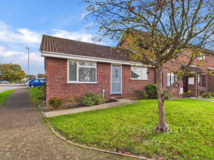 2 Bedroom Semi-Detached House For Sale In Semer Close, Stowmarket, IP14