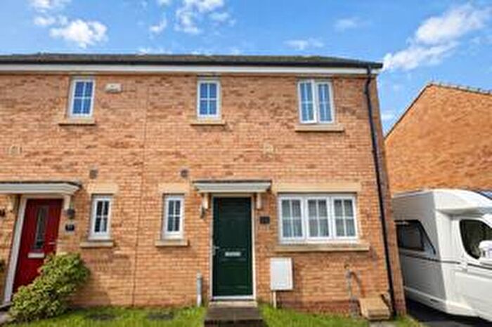 3 Bedroom House To Rent In Lonydd Glas, Llanharan, Pontyclun, CF72