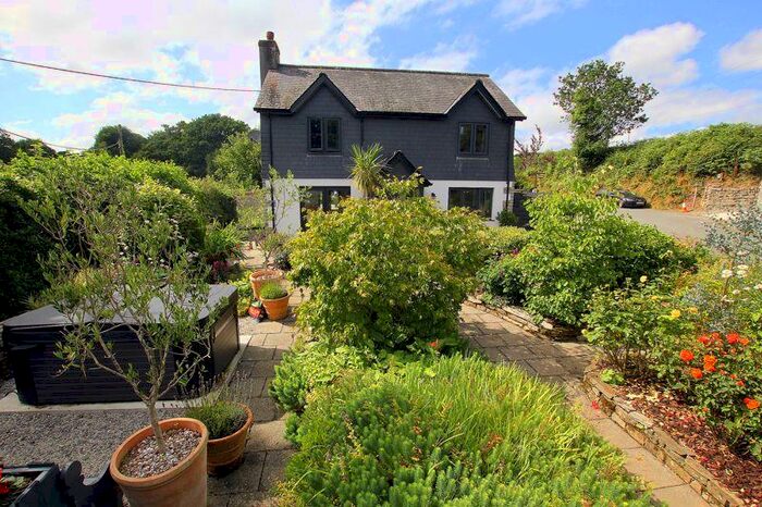 3 Bedroom Detached House For Sale In Millpool, Bodmin, PL30