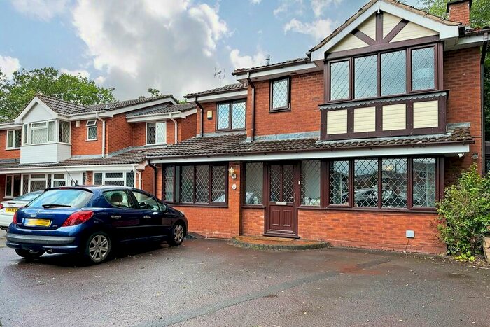 4 Bedroom Detached House To Rent In Charlesworth Avenue, Shirley, Solihull, B90