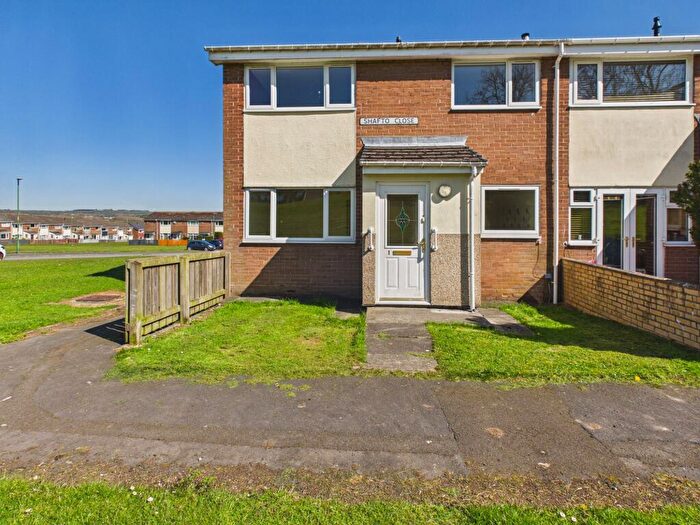 3 Bedroom End Of Terrace House For Sale In Shaftoe Close, Delves, Consett, Durham, DH8