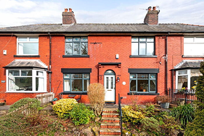 3 Bedroom Terraced House For Sale In Moorfield, Kinders Lane, Greenfield, Saddleworth, OL3