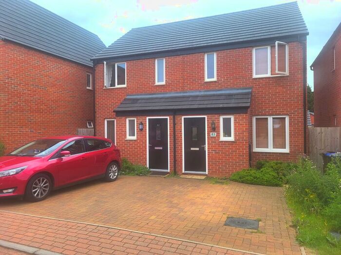 2 Bedroom Semi-Detached House To Rent In Balmoral Close, Northampton, NN5