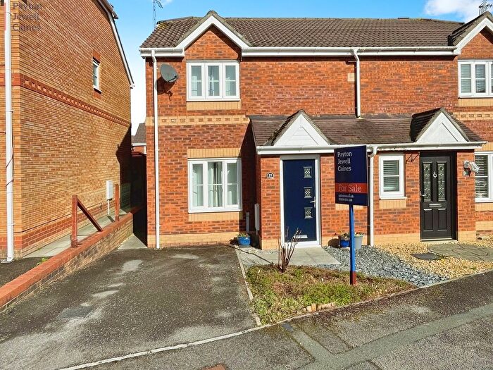 3 Bedroom Semi-Detached House For Sale In Allt Dderw, Broadlands, Bridgend County., CF31