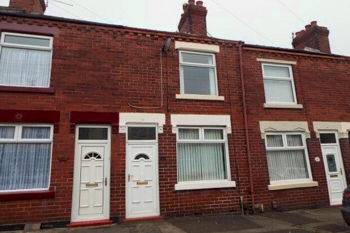 2 Bedroom Property To Rent In Garnett Road East, Newcastle ST5